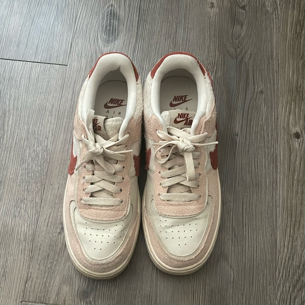 Boys Nike